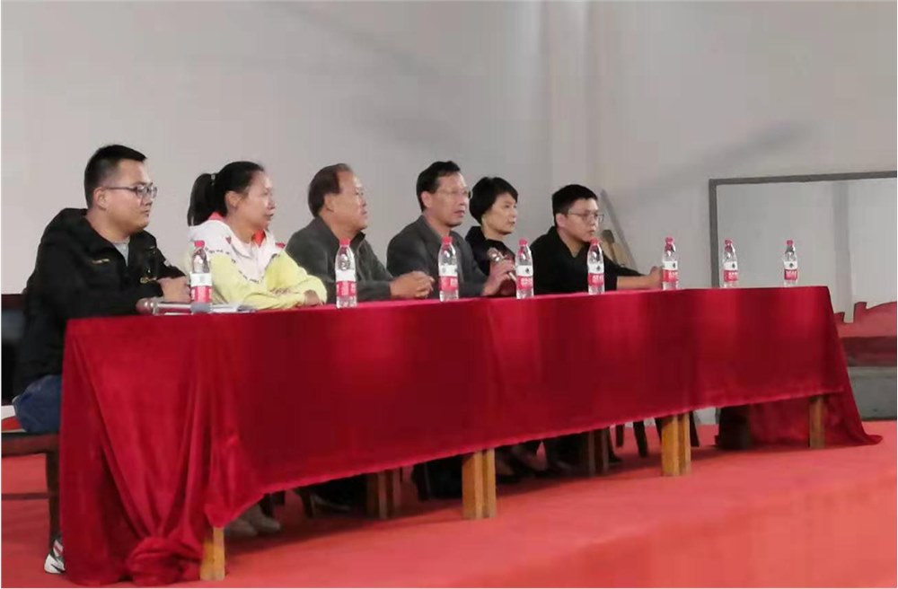 武昌区文明办领导莅临我院 为军运会志愿者加油鼓劲