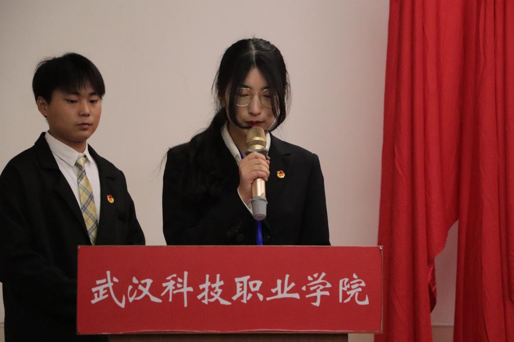 我校第十一次学生代表大会隆重召开 我校第十一次学生代表大会隆重召开