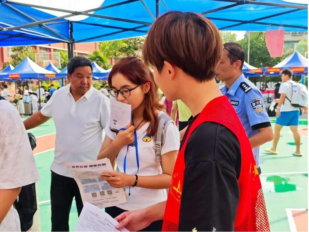 以心迎新，共赴星海——武汉科技职业学院圆满完成2025级新生迎接工作