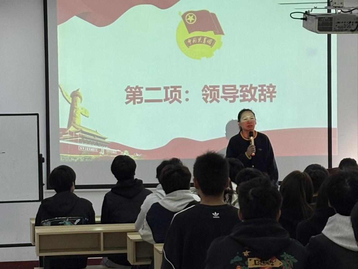 武汉科技职业学院第八期团课开班仪式顺利举行 武汉科技职业学院第八期团课开班仪式顺利举行