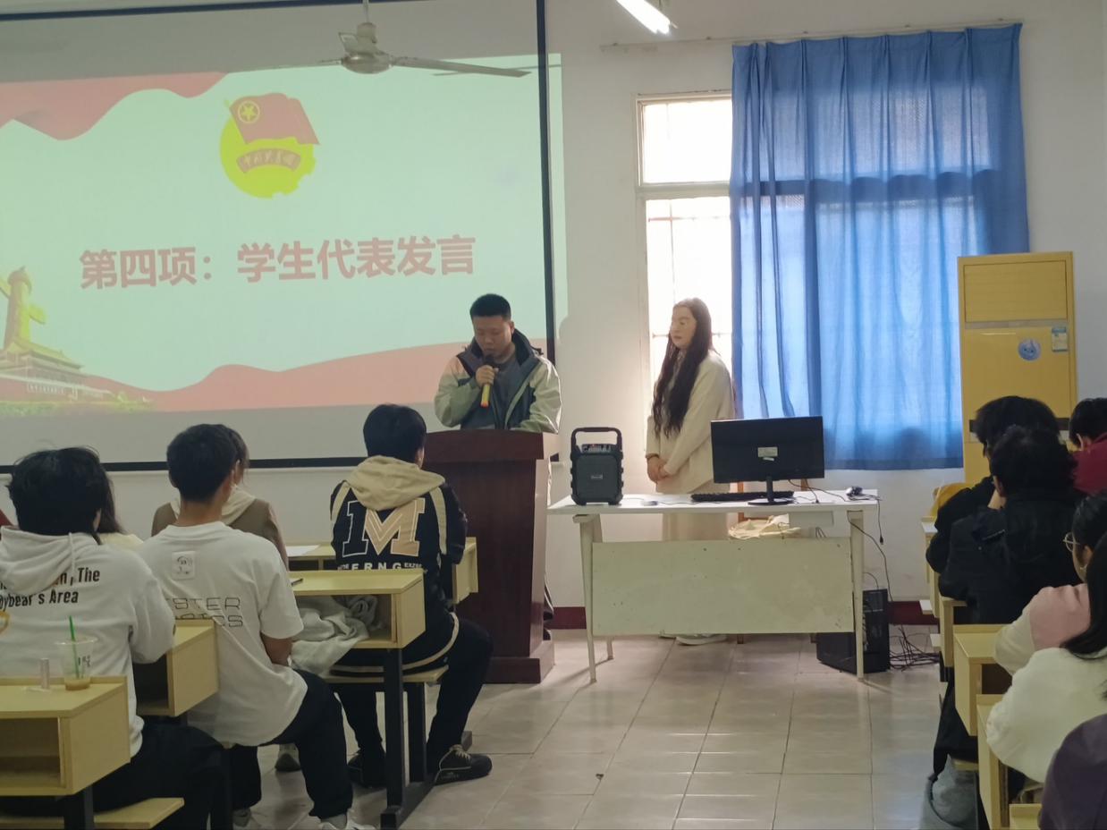 武汉科技职业学院第八期团课开班仪式顺利举行 武汉科技职业学院第八期团课开班仪式顺利举行