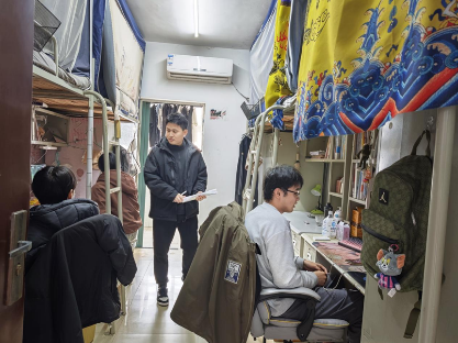 我院开展学生宿舍卫生安全大检查 共筑平安校园