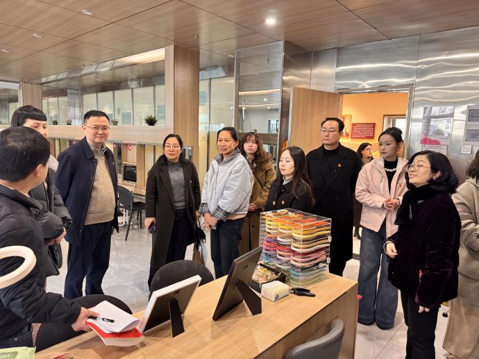 党建互鉴促提升 协同育人启新程——武汉科技职业学院赴武汉市第一商业学校开展党建交流活动 党建互鉴促提升 协同育人启新程——武汉科技职业学院赴武汉市第一商业学校开展党建交流活动