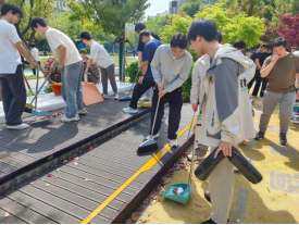 以劳育德,以行践知——我院开展《劳动教育》课程实践活动 以劳育德,以行践知——我院开展《劳动教育》课程实践活动