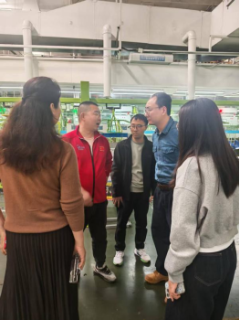 我院2023级辅导员赴美的集团走访看望实习学生