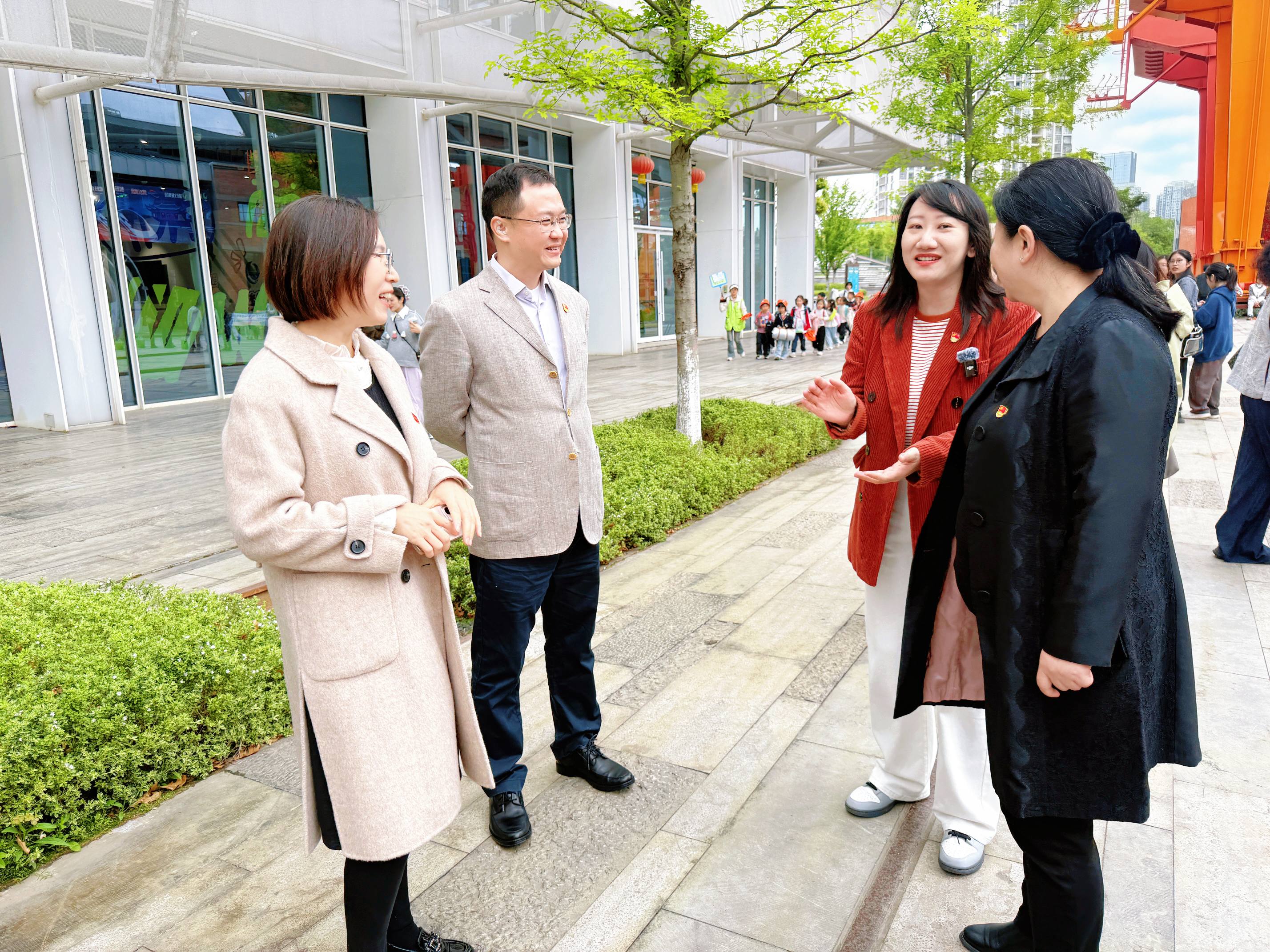 铁路遗址上的思政课 ——百年粤汉线“驶”进《概论课》新课堂