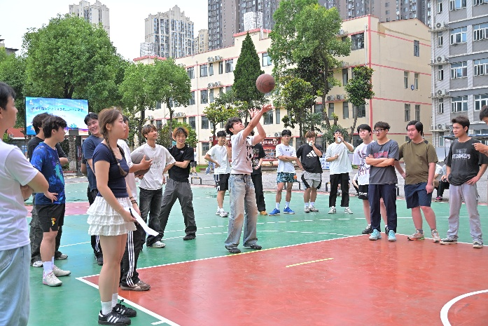 活力校园 趣享运动｜武汉科技职业学院2026年趣味运动会暨教职工趣味运动会圆满落幕
