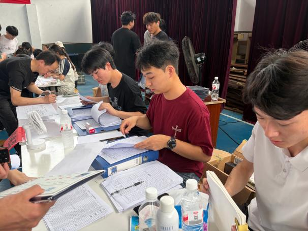 青春扬帆，筑梦远航 ——我院顺利完成2026届毕业生集中离校手续办理工作